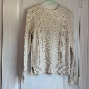 Creme/beige color sweater size XS from the Gap